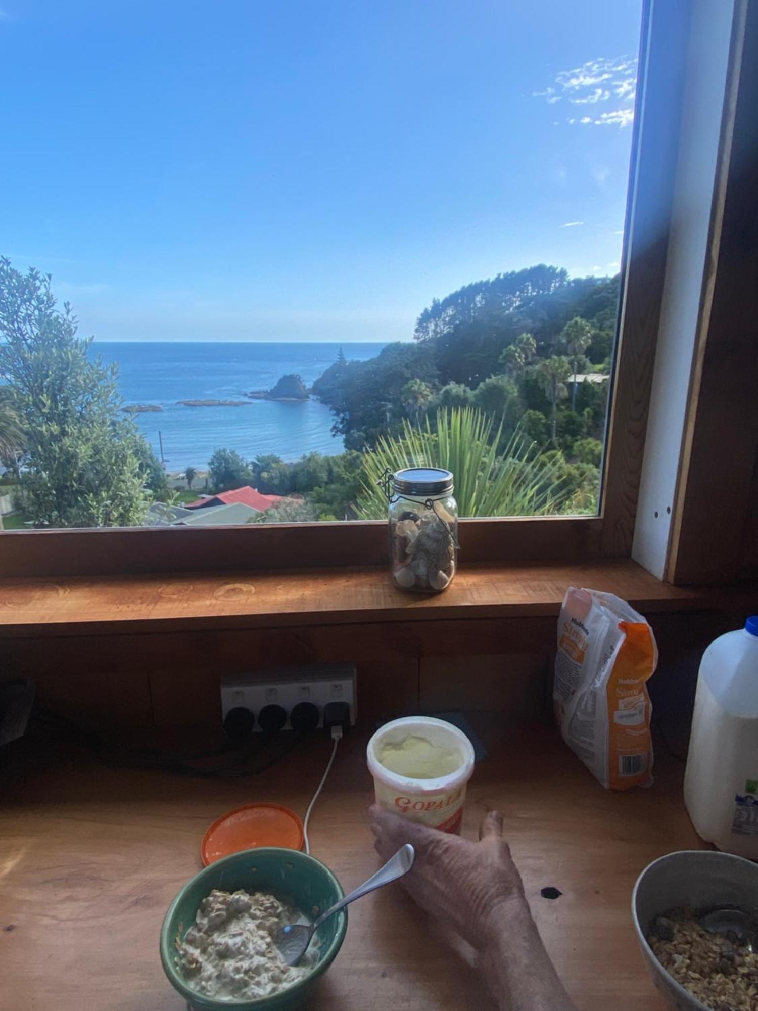 Kereru Cabin - Spectacular Seaviews, Rustic, Glamping Eco Adventure ปาล์มบีช ภายนอก รูปภาพ