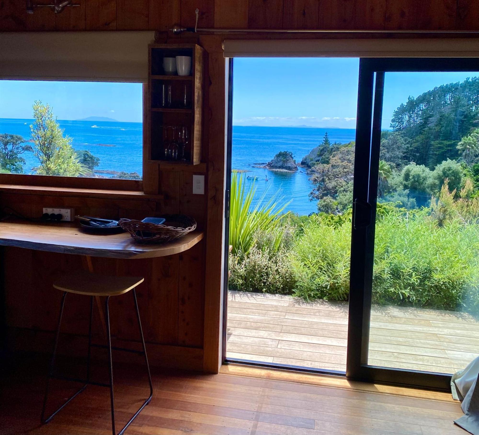 Kereru Cabin - Spectacular Seaviews, Rustic, Glamping Eco Adventure ปาล์มบีช ภายนอก รูปภาพ